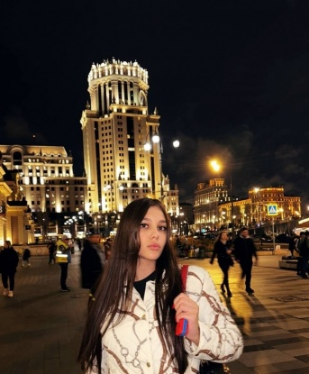 💫👠
Если ты ищешь незабываемый опыт, ты попал по адресу! Я осуществлю все твои тайные желания и погружу тебя в мир наслаждения и страсти. ✨😏
У меня нет ограничений, я открыта к новым экспериментам и готова познать все, что тебе интересно! 💋😉
Мои услуги включают безупречнный классический и эротический массаж, игры в ролевые и легкое доминирование. Приходи и узнаешь больше! 💆♀️💄
Отзывы моих клиентов - лучшая рекомендация для меня. Они говорят, что я создаю невероятную атмосферу и знаю, как принести настоящее удовольствие. 😍🌟
Ты можешь найти мои фото на моей страничке. Ты не сможешь устоять перед моей сексуальностью и послушанием. 💃📸
Я живу в Москве и приглашаю тебя в мою уютную норку, где ты сможешь расслабиться и забыть обо всем. Не упусти возможность исполнить свои фантазии со мной! 😉🌃❤️ Евгения